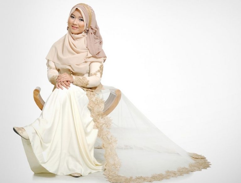 Baju Pengantin Muslim Modern Warna Putih